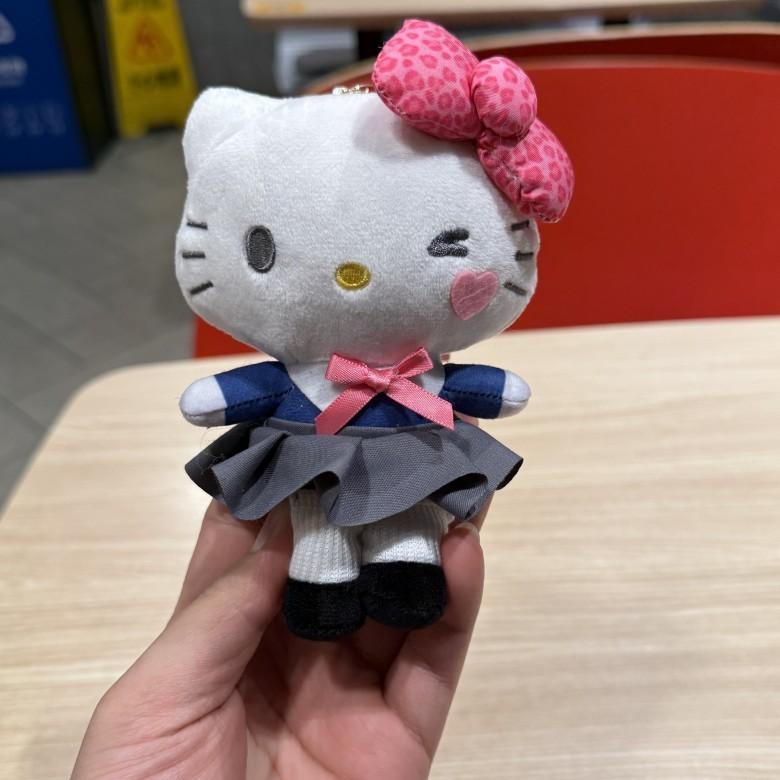 

Hello Kitty Plush Toy With Short Pile Fur For Collectors And Kids Gift WhiteCat