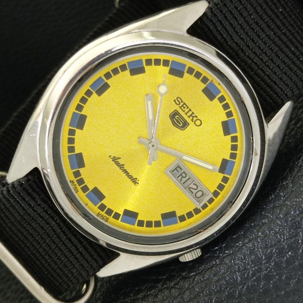 AUTOMATIC 7009A VINTAGE SEIKO 5 JAPAN MENS GOLDEN COLOR DIAL WATCH A701665-5 R206c-a701665