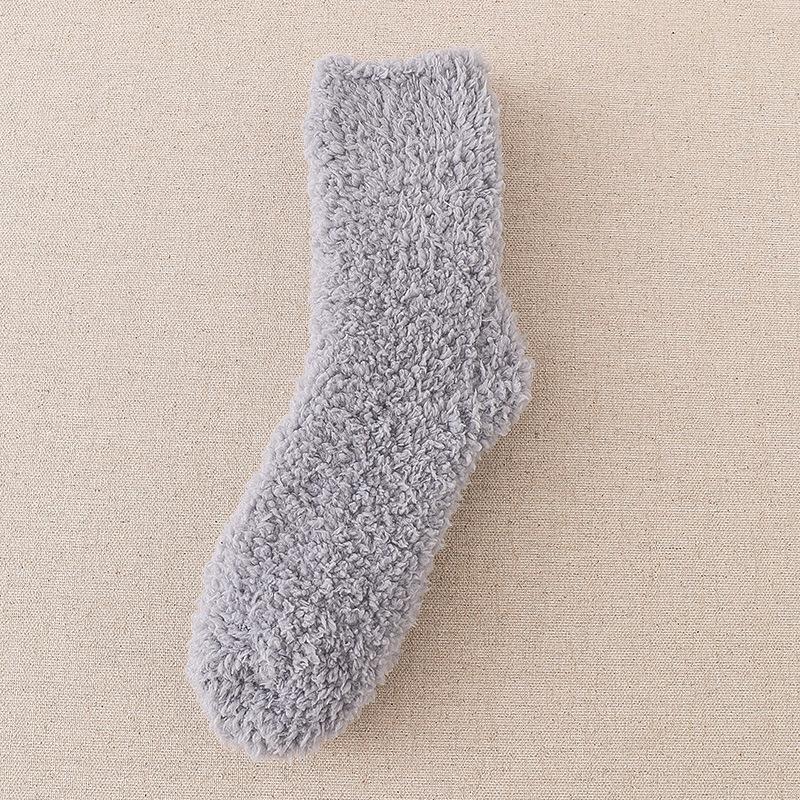 Women's Winter Sleep Socks with Fleece Lining - Thickened Coral Fleece, Plus Size, Loose Fit, Plush Fleece for Sleeping