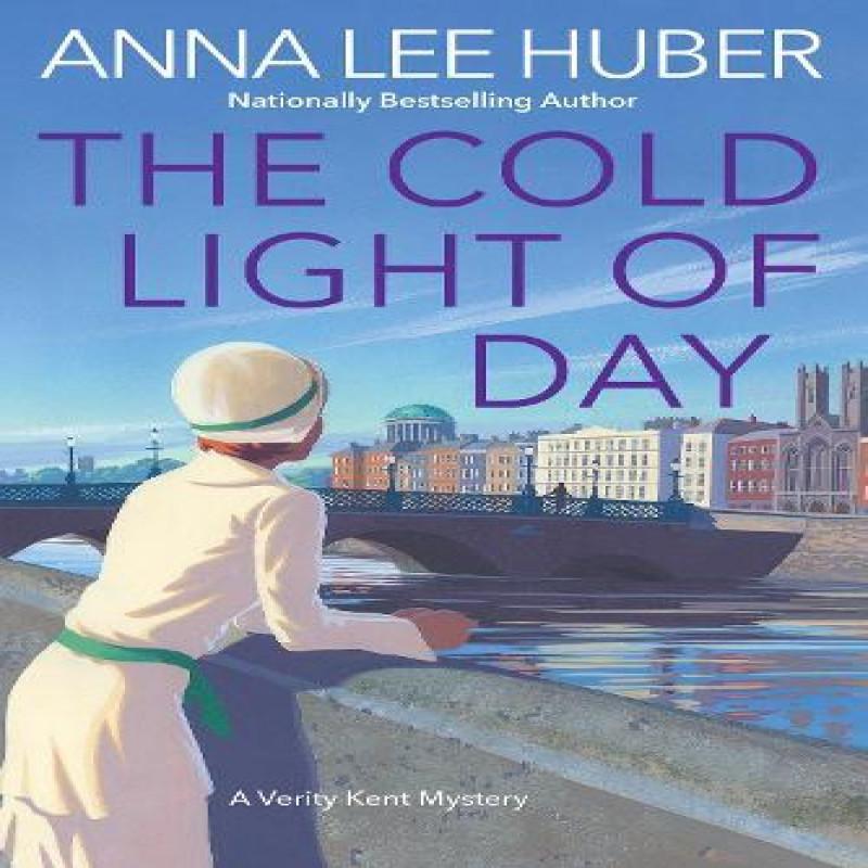 The Cold Light of Day by Anna Lee Huber Paperback Book 9781496740076