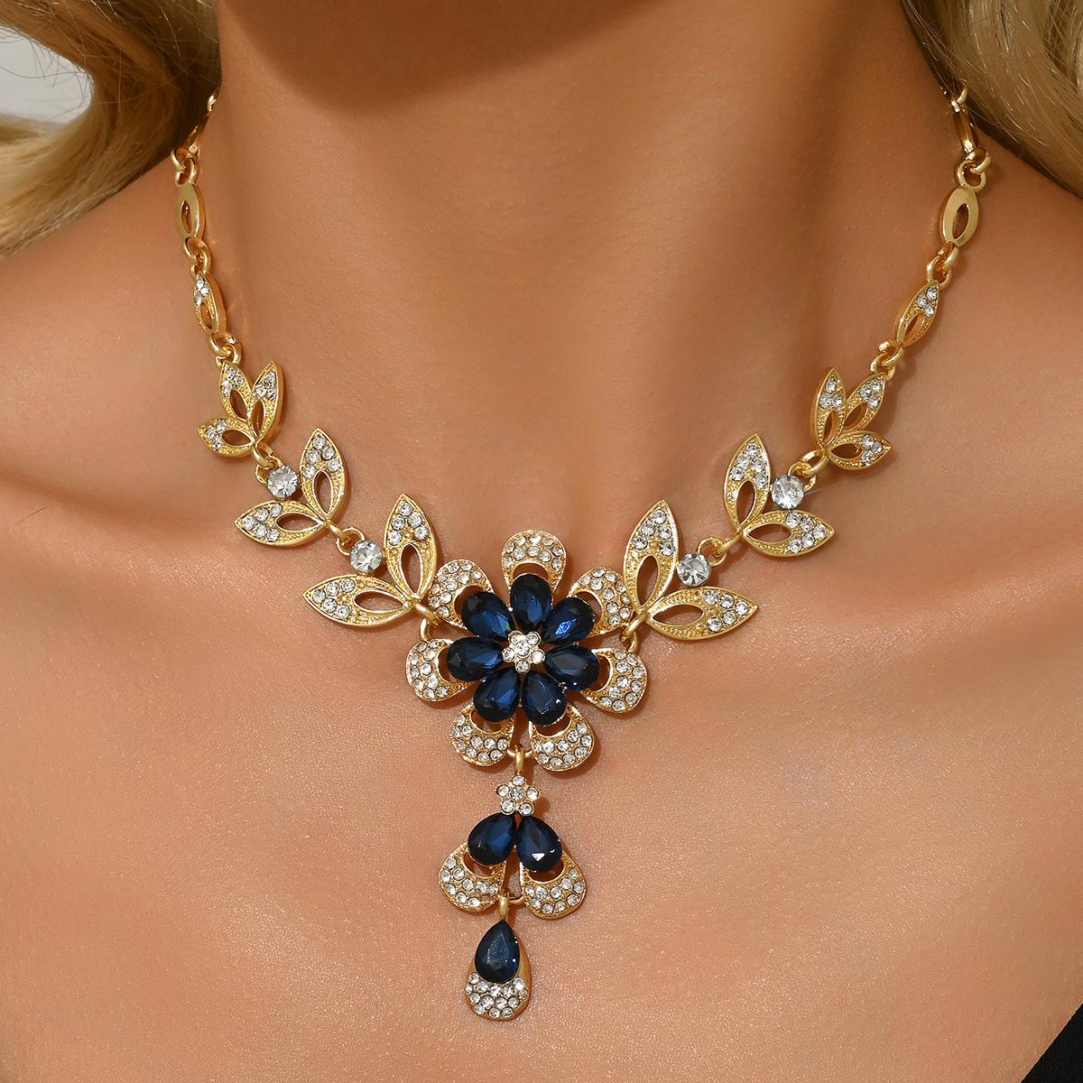 

1 шт. Женское модное ожерелье с цветочным дизайном, циркон, подходит для свиданий, вечеринок, фестивальных подарков-2174