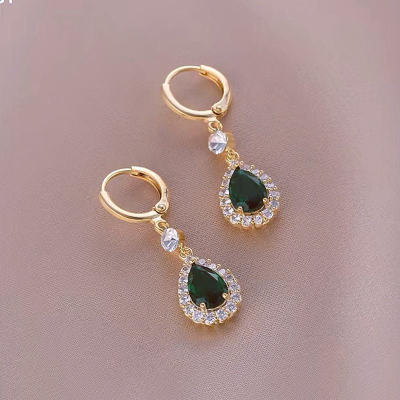 2024 Versatile High-End Zirconia Crystal Water Drop Earrings