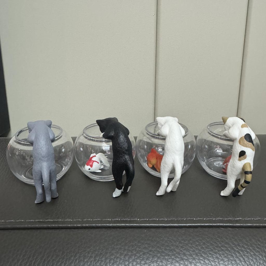 Cat Watching Goldfish Calico Blue Cow White Cat Catching Fish Desktop Mini Statue Decor Action Figure Model Toys