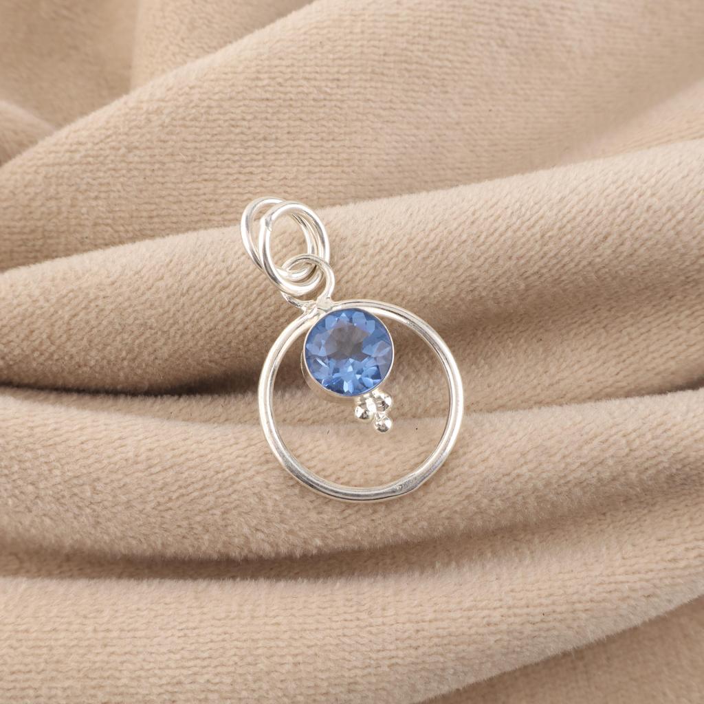Tanzanitový drahokam 925 Sterlingového stříbra Ručně vyráběné šperky Kulatý přívěsek 1,2" Pro ženy PP-68-1