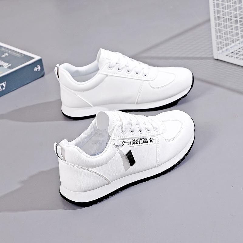 Frühling Studenten einfache kleine weiße Tafel Schuhe Damenmode leichte lässige einzelne Schuhe Ins Nische Sportschuhe