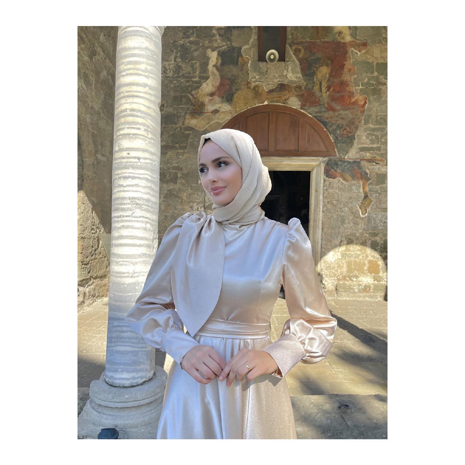 

Вечернее Платье Bera Бежевое 38 бездна