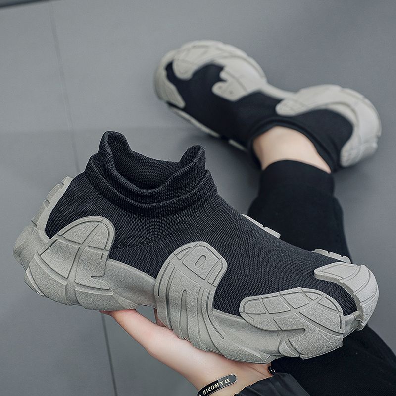 Summer new men's shoes fly-woven breathable socks shoes fashionable one-pedal lazy shoes soft sole comfortable dad shoes