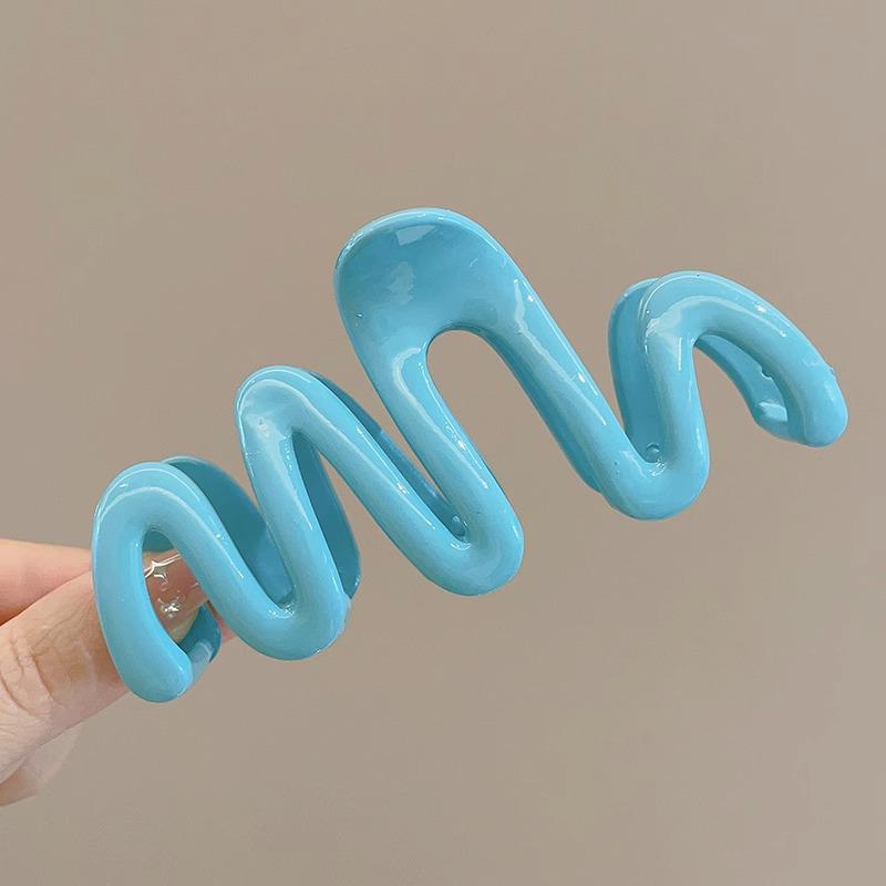 Elegant Large Hair Claw Clip for Thick Hair - High-End Korean Updo Shark Clip