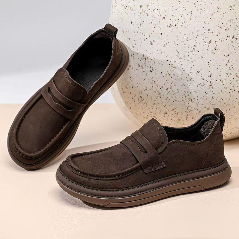 European station crooked head leather shoes men's 2025 autumn new platform loafers men's casual foot shoes Doudou tide