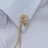 New Brooches Punk Skull Shirt Collar Pins Retro Fashion Men and Women Steampunk Charm Palm Universal Retro Chain Brooch