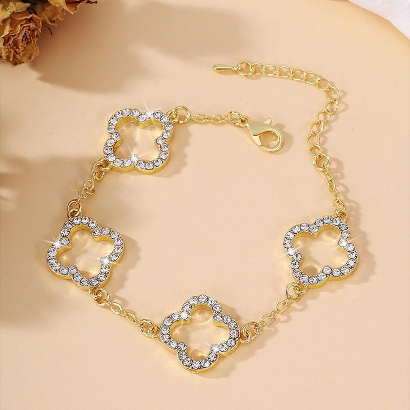 European and American Style Hollow Four-leaf Clover Bracelet Light Luxury Niche Exquisite Detailed Diamond Rhinestone Flower Adjustable Jewelry Women
