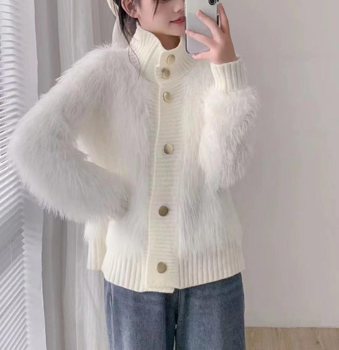 

Women s Faux Mink Velvet Stand-Up Collar Cardigan: Elegant, Loose, Versatile Knit for Autumn/Winter. One Size