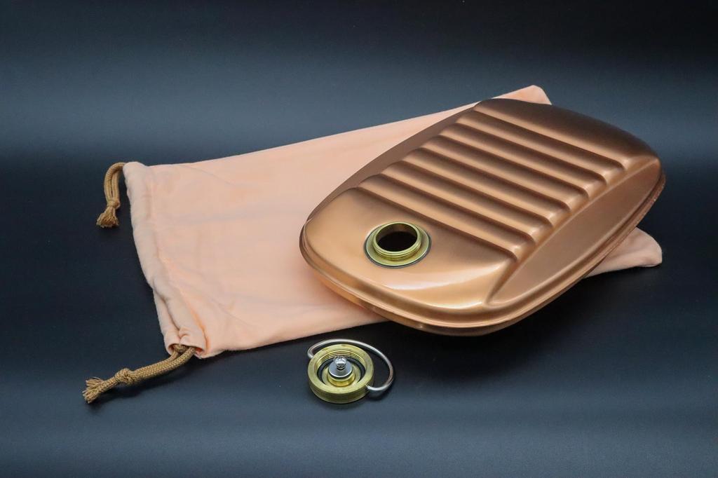 Shinkodo Hot Water Bottle (Capacity: 1,200ml) (Comes with 100% Cotton Bag) Made in Japan, Pure Copper, Gift Wrapping Included