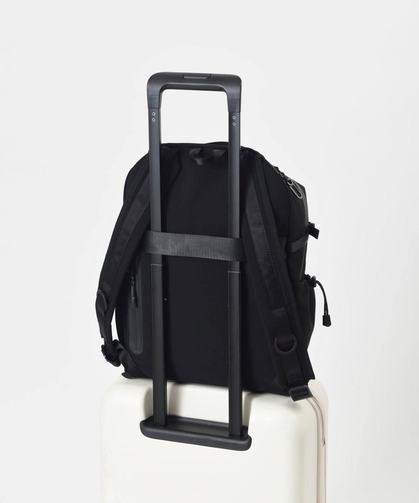 Batoh s boční přezkou LIKID Tekutý Silný Vodoodpudivý Voděodolný PC Stylový Cestovní Dárek Obchodní Dárek Značka Roztomilý Roztomilý Jednoduché Neformální Černá MLS843