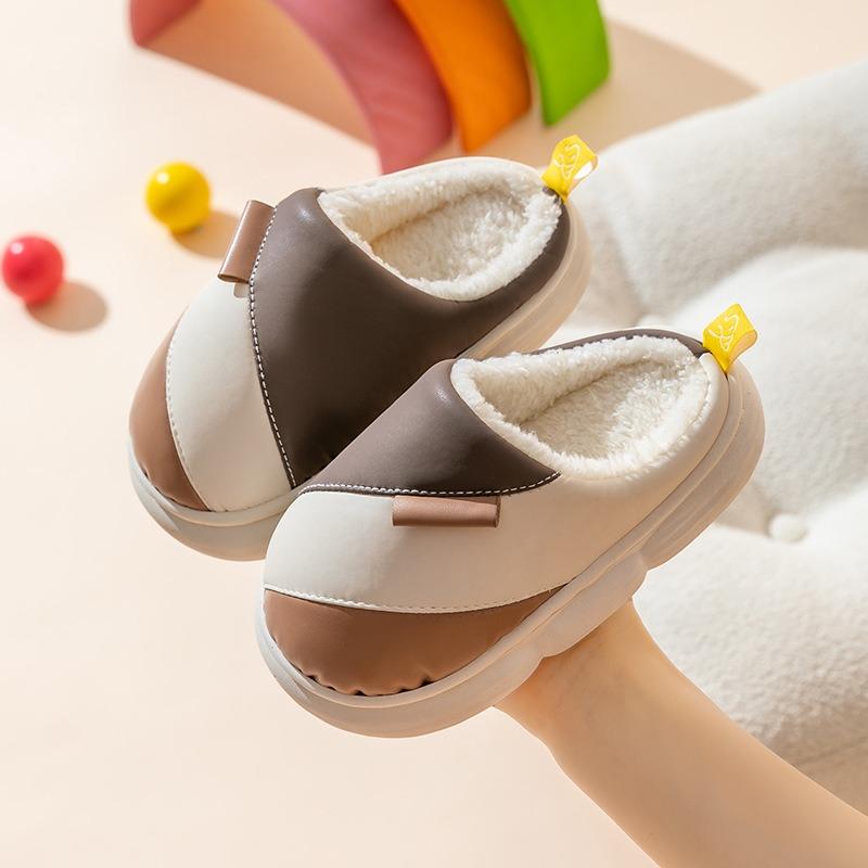 

Детские хлопковые тапочки зимние для дома с плюшевой подошвой 34