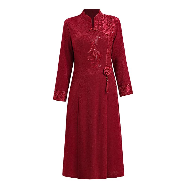 Elegant Spring Dress for Mother of the Bride or Wedding Guest - Stylish Attire for Middle-Aged and Elderly Women