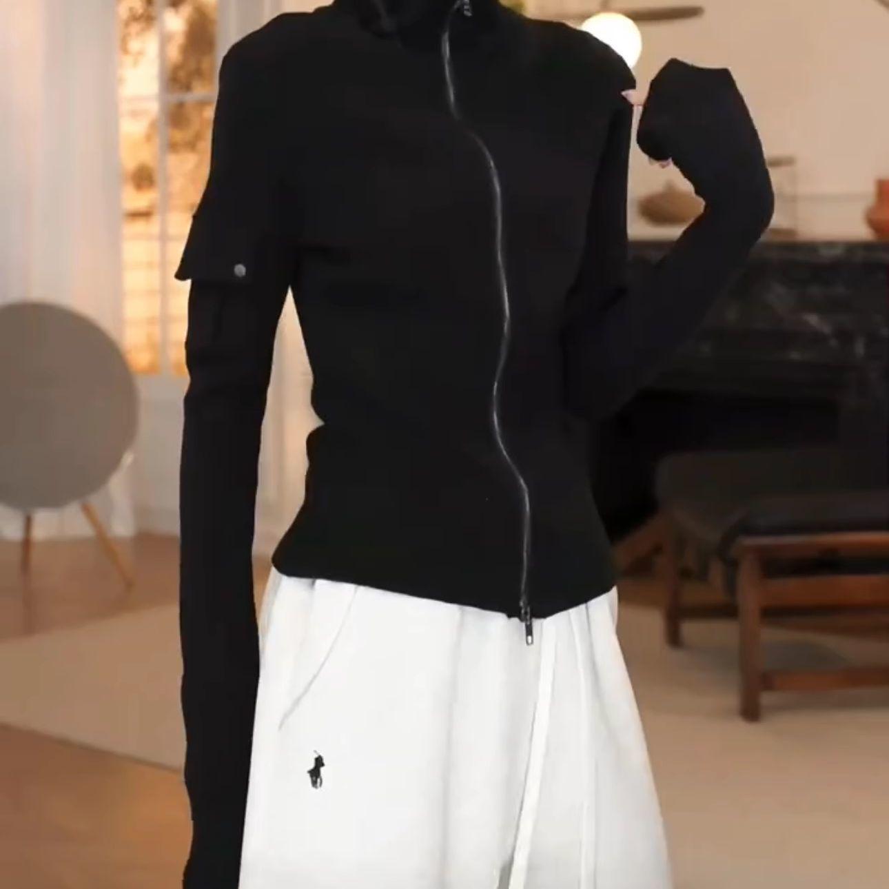 

Женский серый кардиган-свитшот на молнии с высоким воротником и карманами - Приталенный дизайн для весны/осени 2025 L (155-165cm/105-120kg)