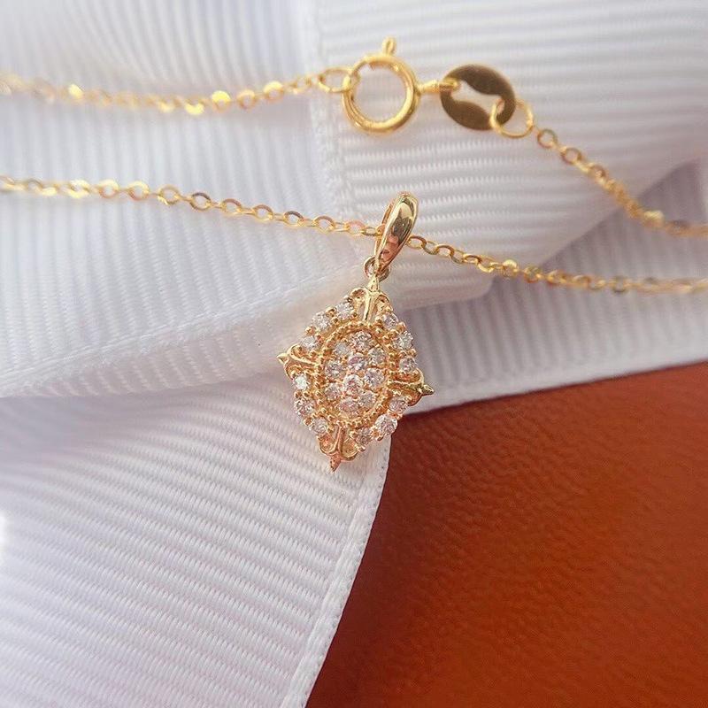 Temperament Clavicle Chain  Gold Plated Diamond Enclosed Versatile Diamond Shaped Pendant Necklace for Women