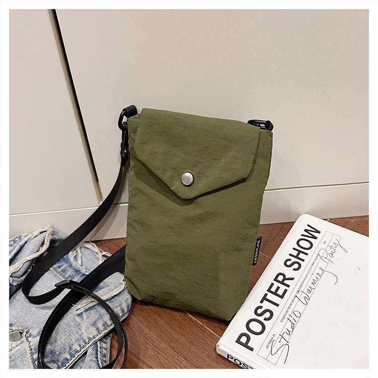 Literary Small Fresh and Light Nylon Cloth Messenger Mobile Phone Bag Women's Casual Versatile Mini Cute Small Square Bag