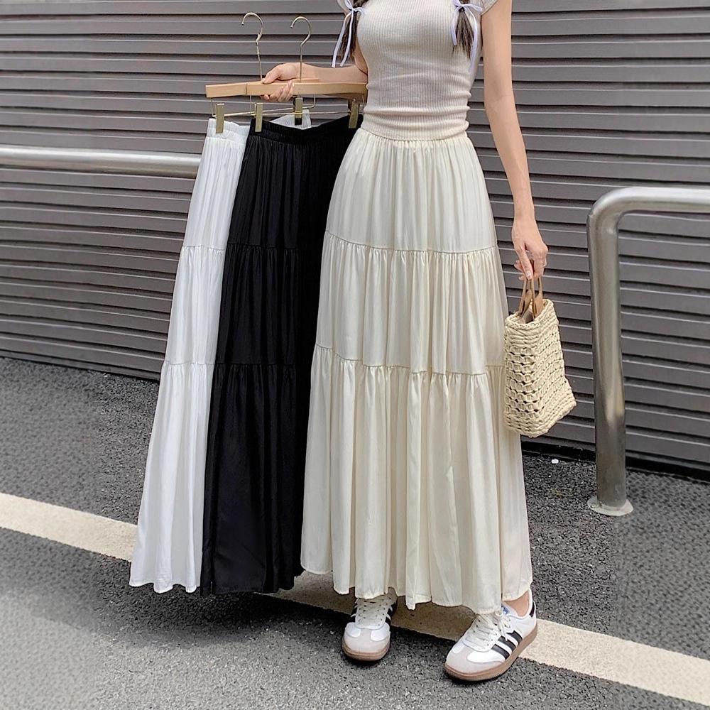 Slim-fitting A-line High Waist Culottes Skirt for Women, French Style, Classic Solid Color Pleated Long Skirt.