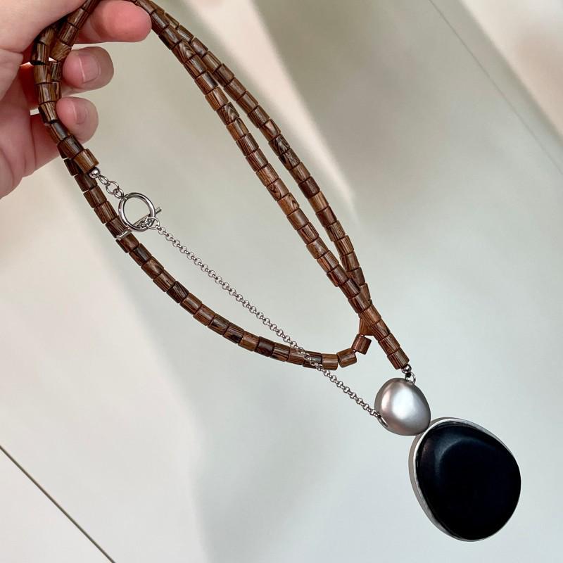 Trendy Late Autumn Wood Bead Pine Cone Pendant Necklace for Women