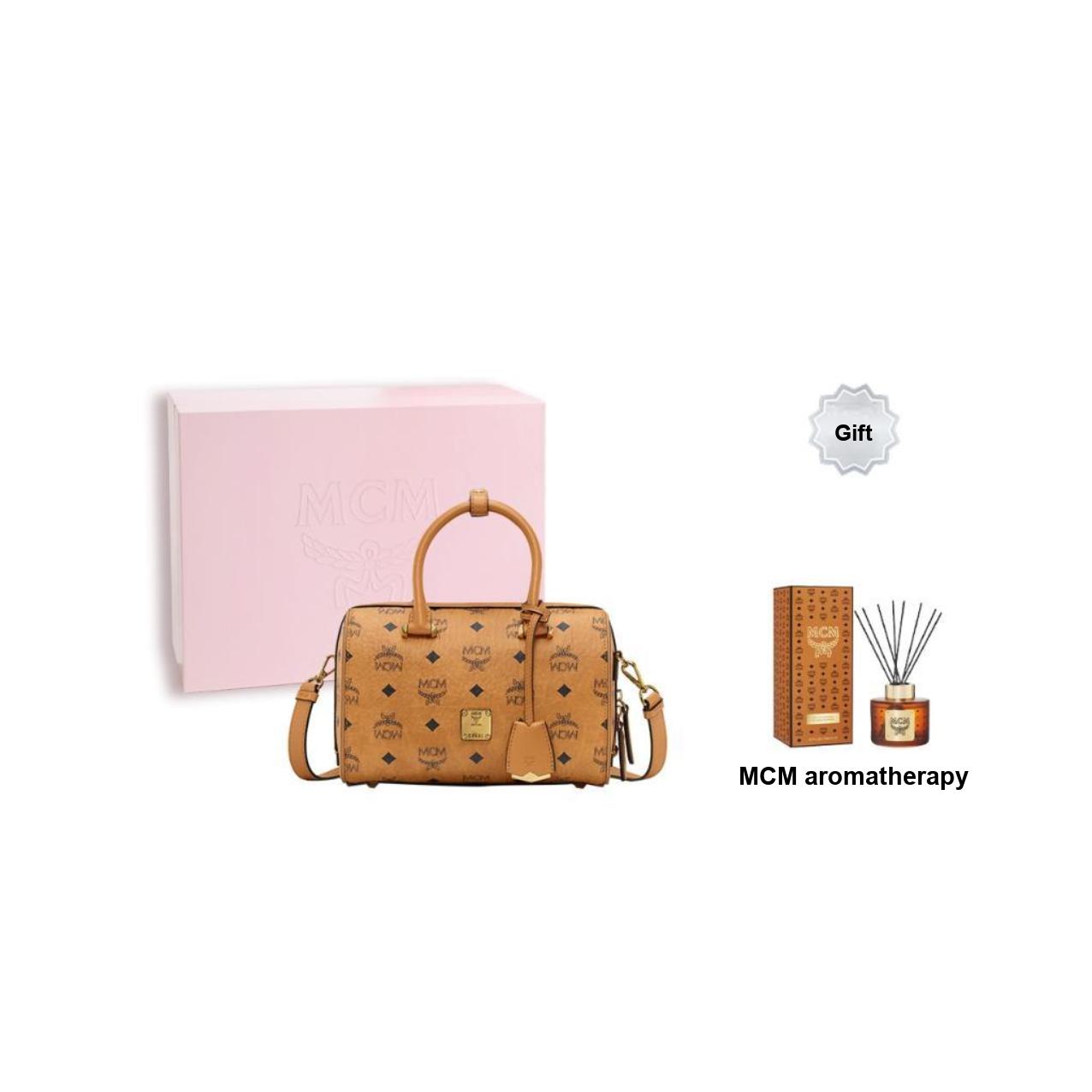 

New MCM ArenOriginal Visetos Leather Trim Boston Bag, Crossbody, One Shoulder, Handbag Trumpets Unisex Brown Cognac MWBAASE02CO001 23.1*10.9*15.0CM