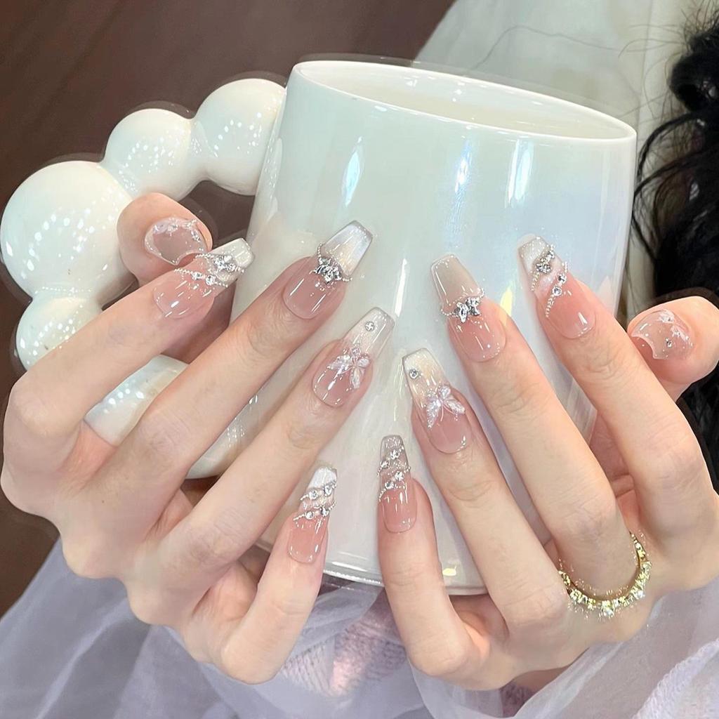 2026 Designer Wearable Nails: Butterfly Fairy Fingertips, Dreamy Starry Sky, High-End Light Luxury Handmade Tips.