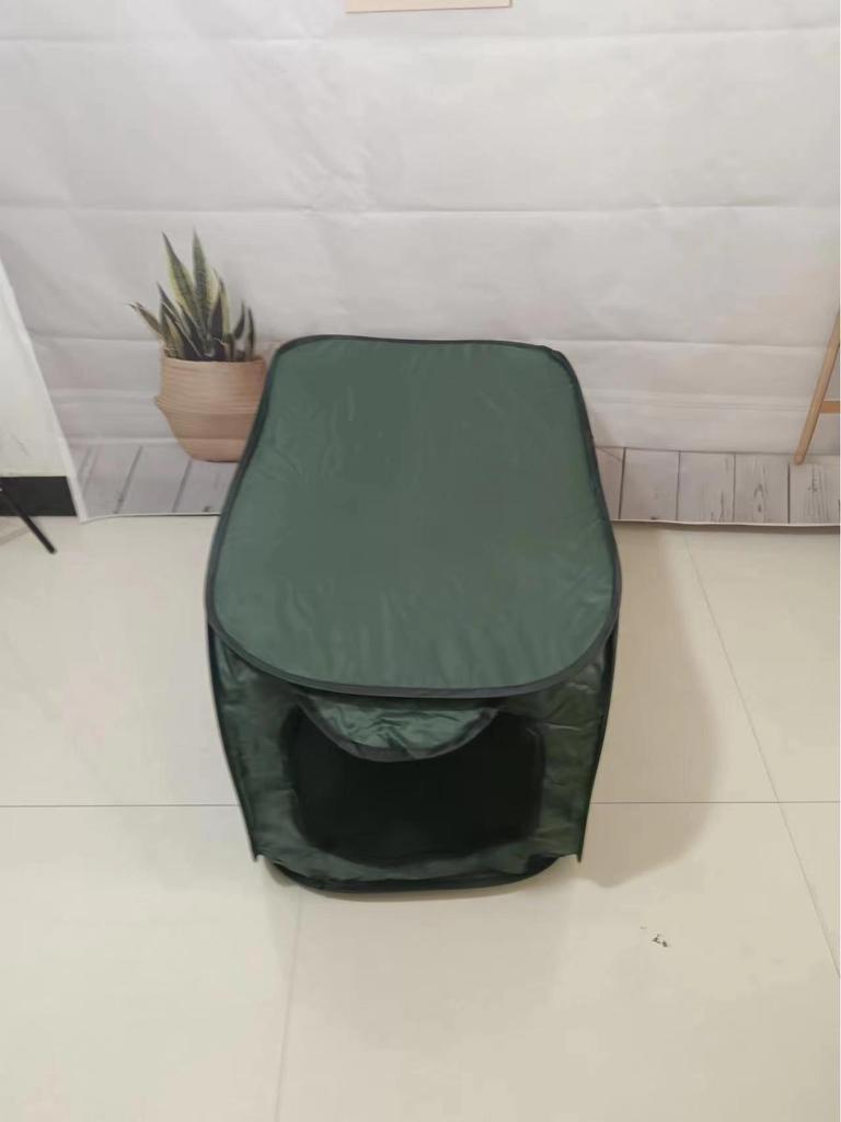 Foldable Scratch-Resistant Oxford Cloth Portable Dog Kennel for Car and Outdoor Use
