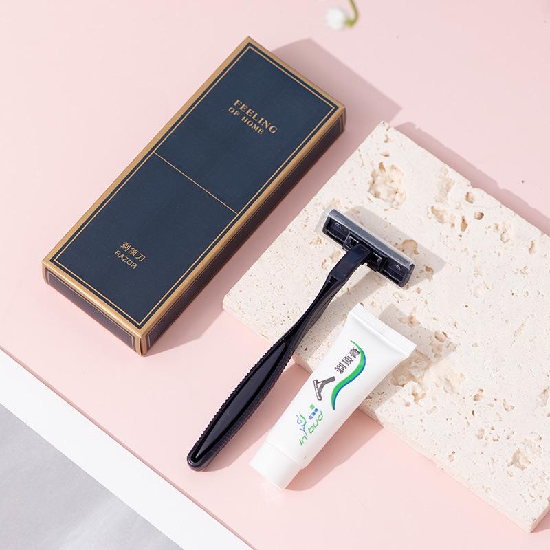 Disposable Razor and Shaving Cream Set for Hotel or Guesthouse Toiletries