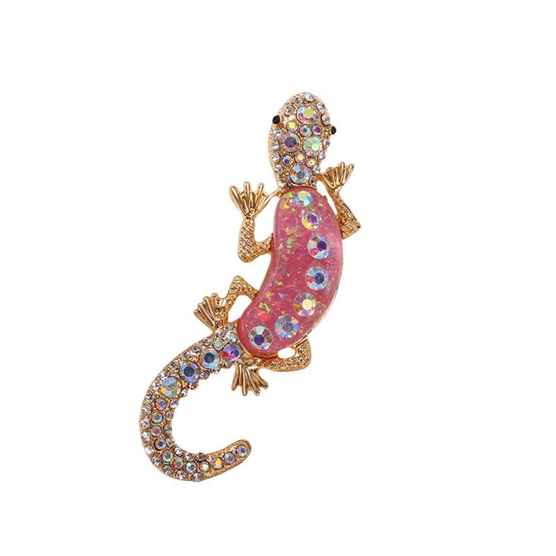 Elegant Crystal Lizard Brooch: Versatile Rhinestone Gecko Pin for Women's Fashion