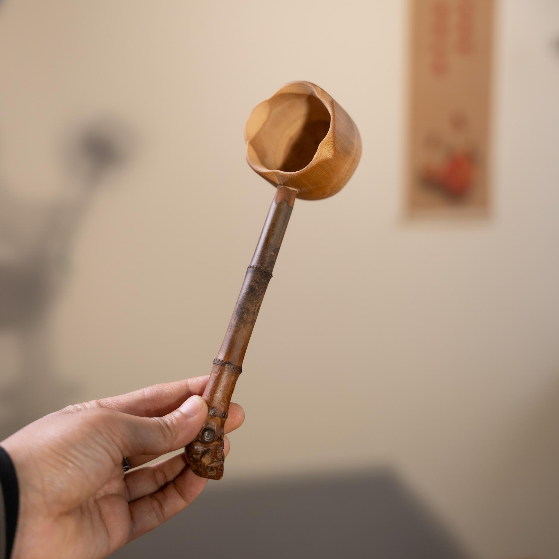 Bamboo Root Long Handle Water Scoop Wine Scooper Water Scoop Wine Spoon Japanese Tea Set Divided Into Teaspoons Tea Ceremony Zero with Bamboo Cup