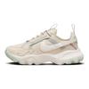 Nike TC 7900 Light Orewood Taupe Damen-Sneaker DD9682-102