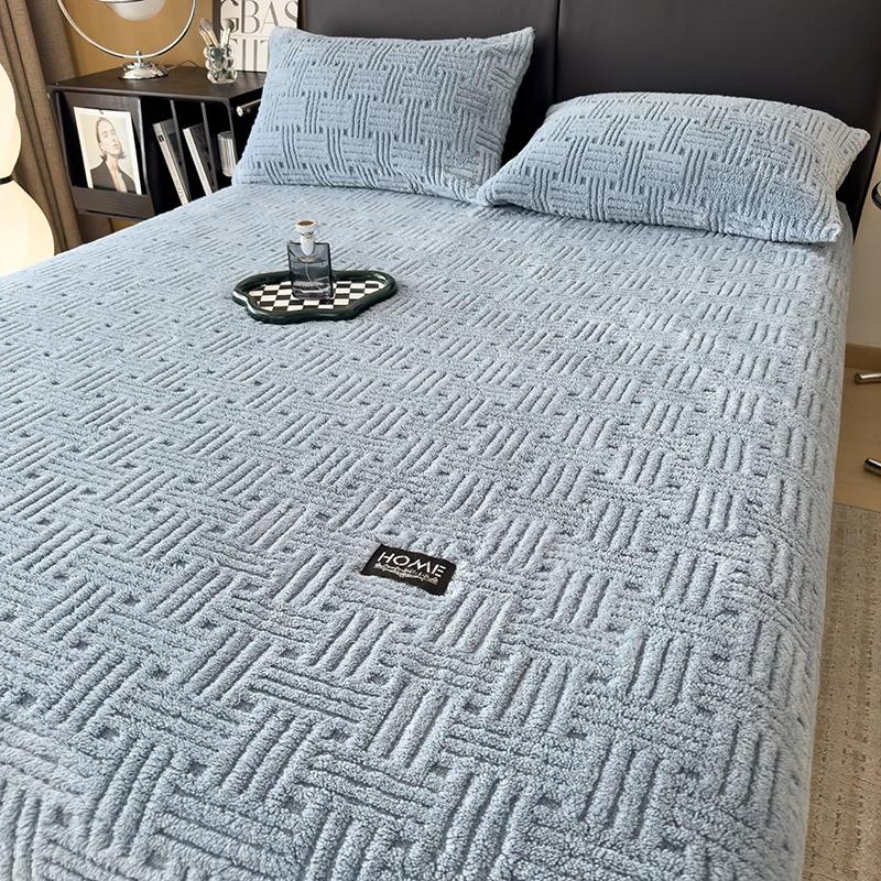 3PCS Bedding Set Soft Warm Plush Mattress Protector Cover Thick Milk Velvet Striped Fitted Sheet Fluffy Luxury Bed Cover