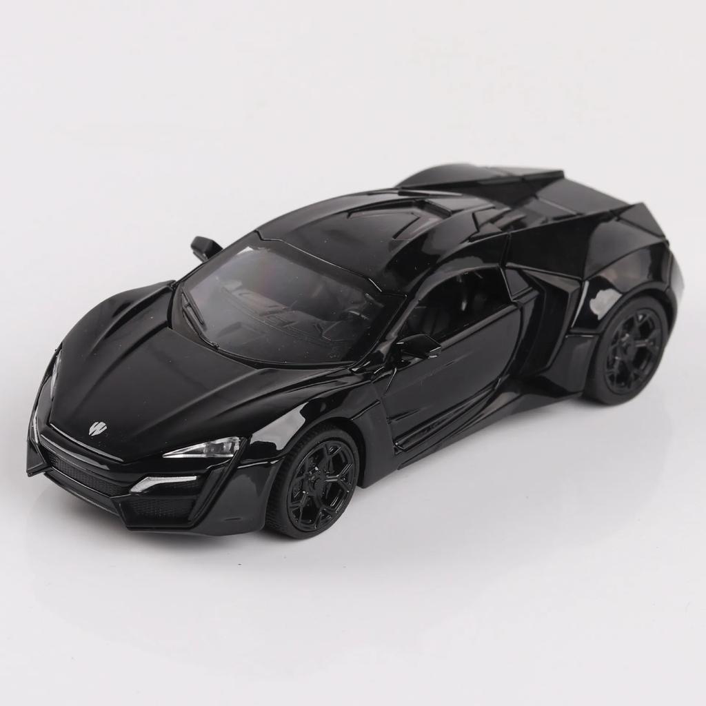 1:32 Lykan Alloy Sports Car Model Diecast Metal Vehicles Doors Openable Light Music Miniature Models Office Table Ornament