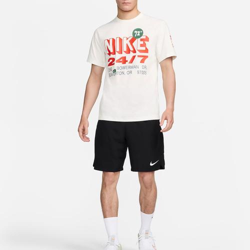Nike Pánské volné měkké rychleschnoucí tričko na cvičení v bílé barvě