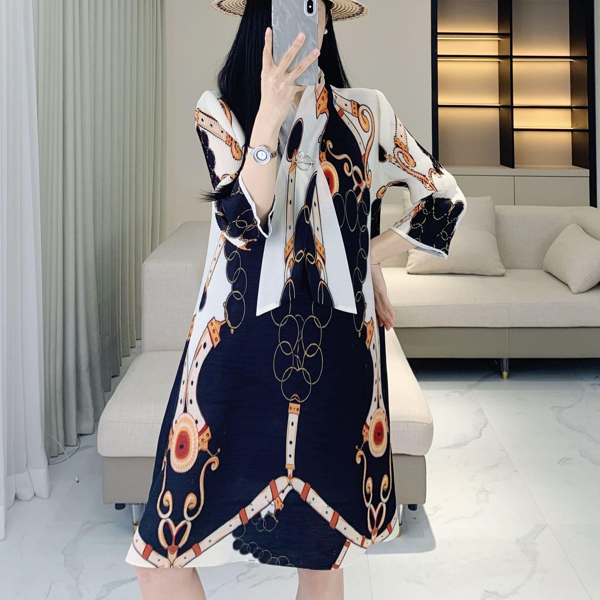 

Autumn Chic Petite Butterfly Print A-Line Dress One Size [suitable for 90-150 jin] чёрный