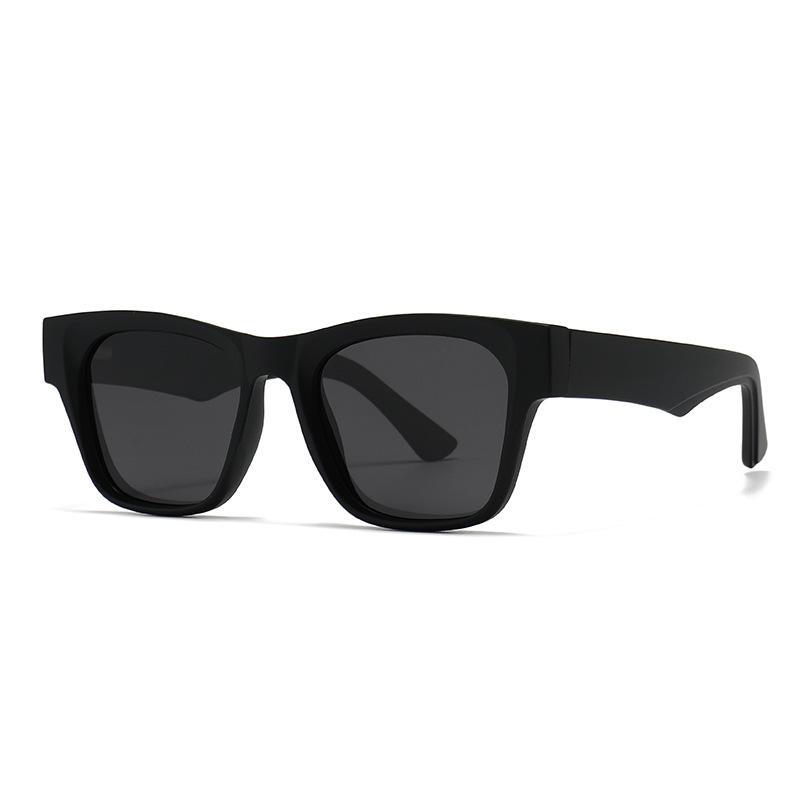 Rivets Fashion Square Polarized Sunglasses Women Brand Designer Retro Blue Purple Eyewear Men Gradient Sun Glasses Shades UV400