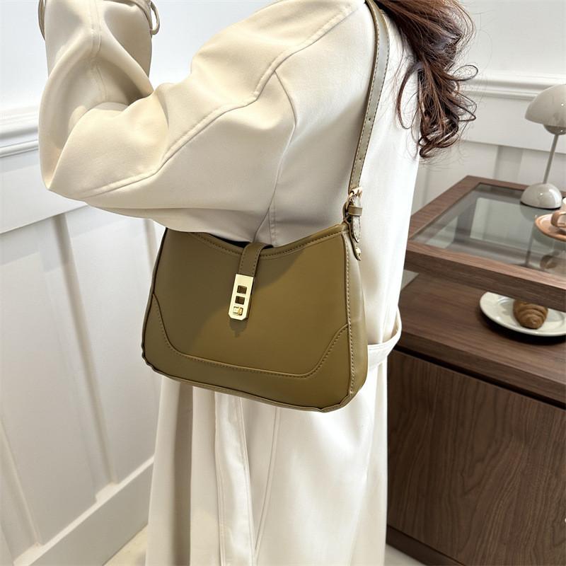 2024 Spring New Simple Commuter Bag Street Fashion Shoulder Bag Pu Material