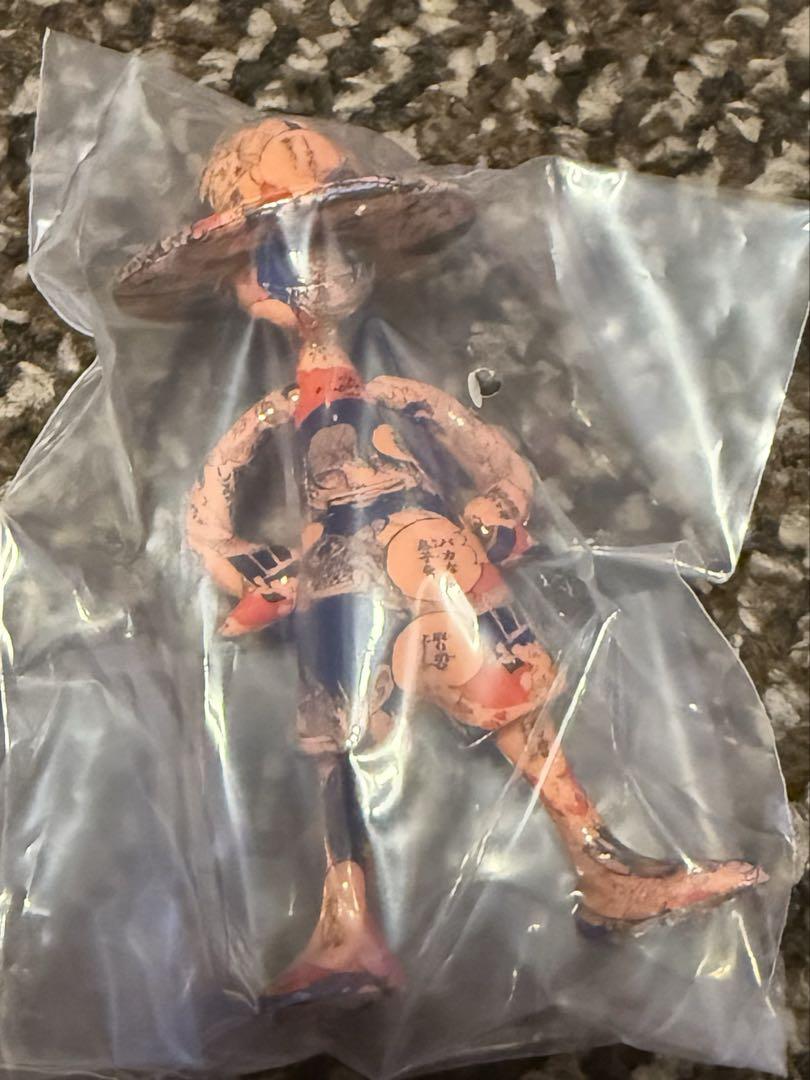 

[Б/У] One Piece Воспоминания о приключениях ЛУФФИ Том 1 Маринфорд