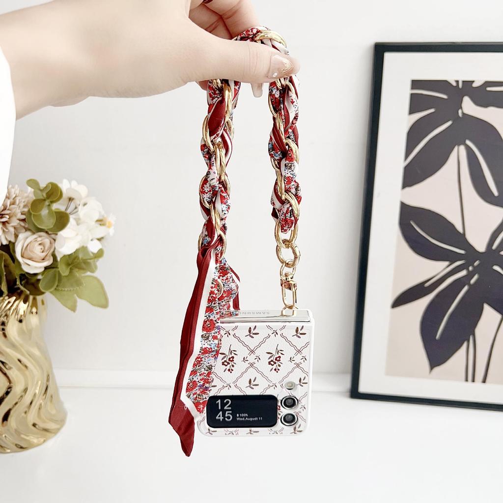 Samsung Z Flip7/6/5/4 Lucky Flower Drop-Proof Phone Case