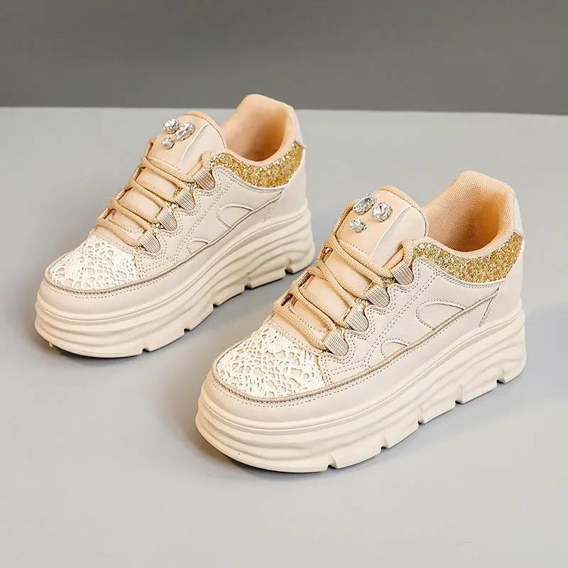 Fashion Chunky Sports Shoes for Women Comfortable Platform Sneakers Mujer Zapatillas Fashion Lace Up Thick Bottom Casual Walking Shoes