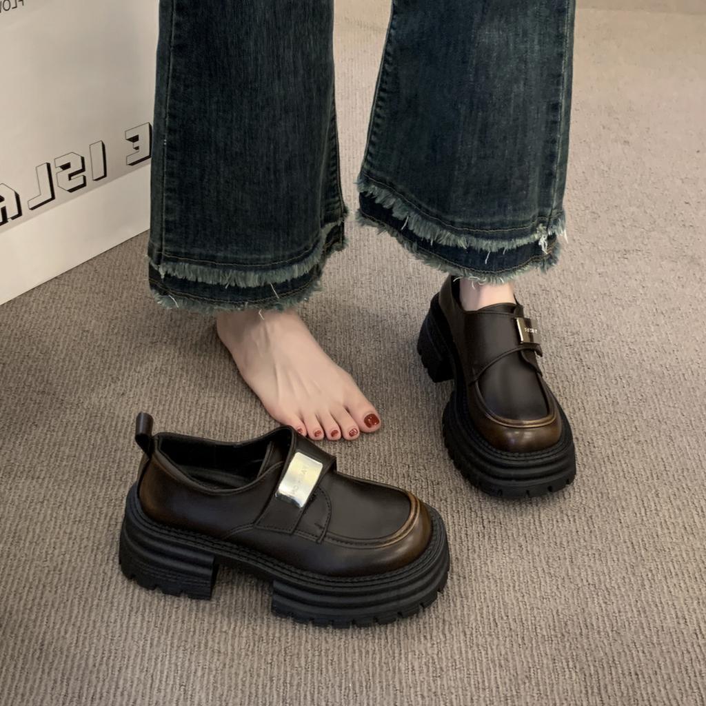 Retro platform loafers women's 2024 new Velcro thick heel round head versatile fashionable British small leather shoes