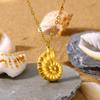 Summer style conch necklace suitable for women's summer beach travel and fashionable Zircon matching