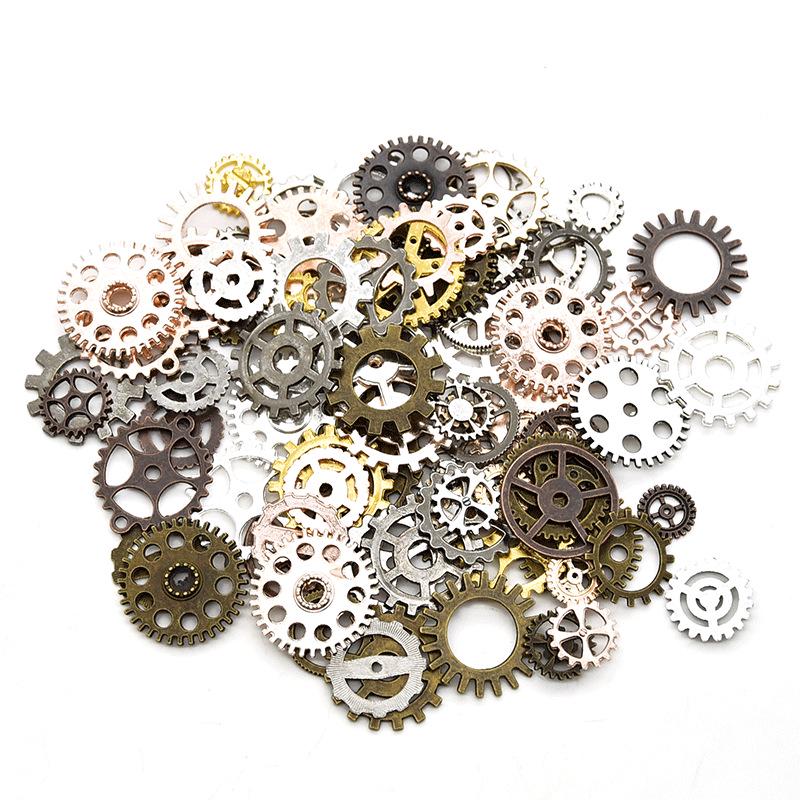 Steampunk Multicolor Gear Pendant: DIY Alloy & Resin Jewelry Accessory