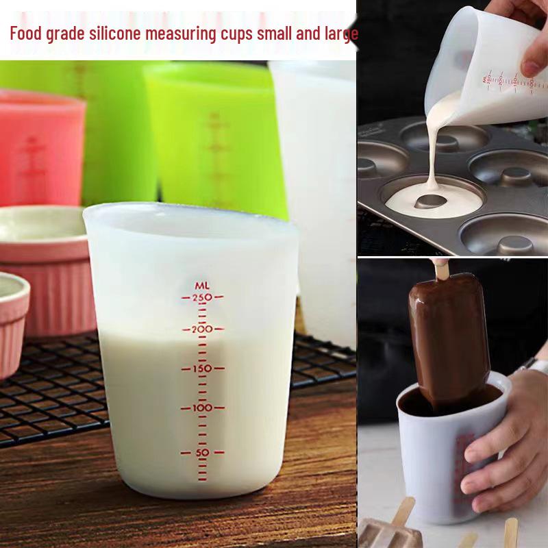 Food Grade Silicone Measuring Cup with Double Scale, 500ML/250ML, for Baking and Milk.