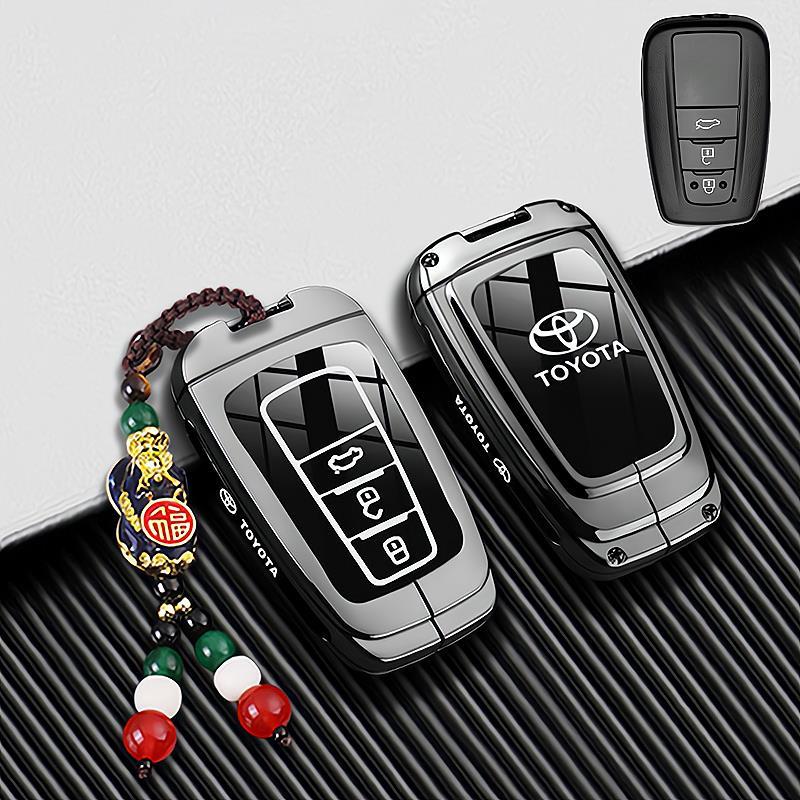 Car Key Case Cover Shell Fob For Toyota CHR Hilux Fortuner Land Cruiser 200 Camry Corolla Crown RAV4 Highland Key Chain