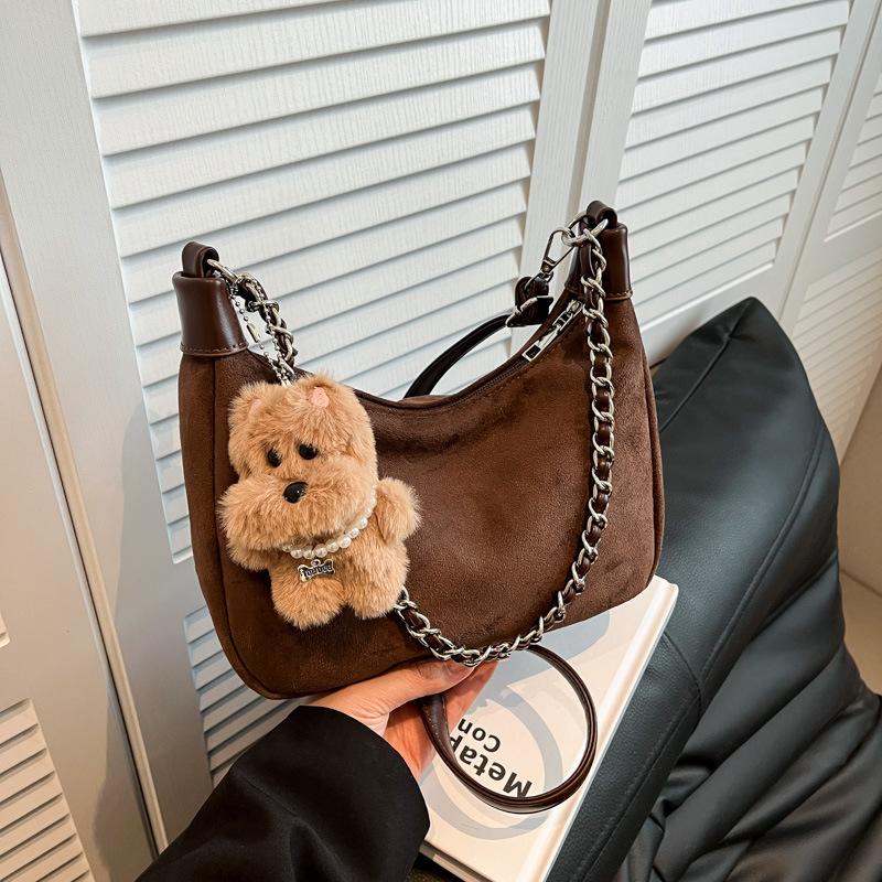 Fashion commuter large-capacity chain underarm bag women's 2025 new autumn and winter simple versatile tote bag shoulder bag