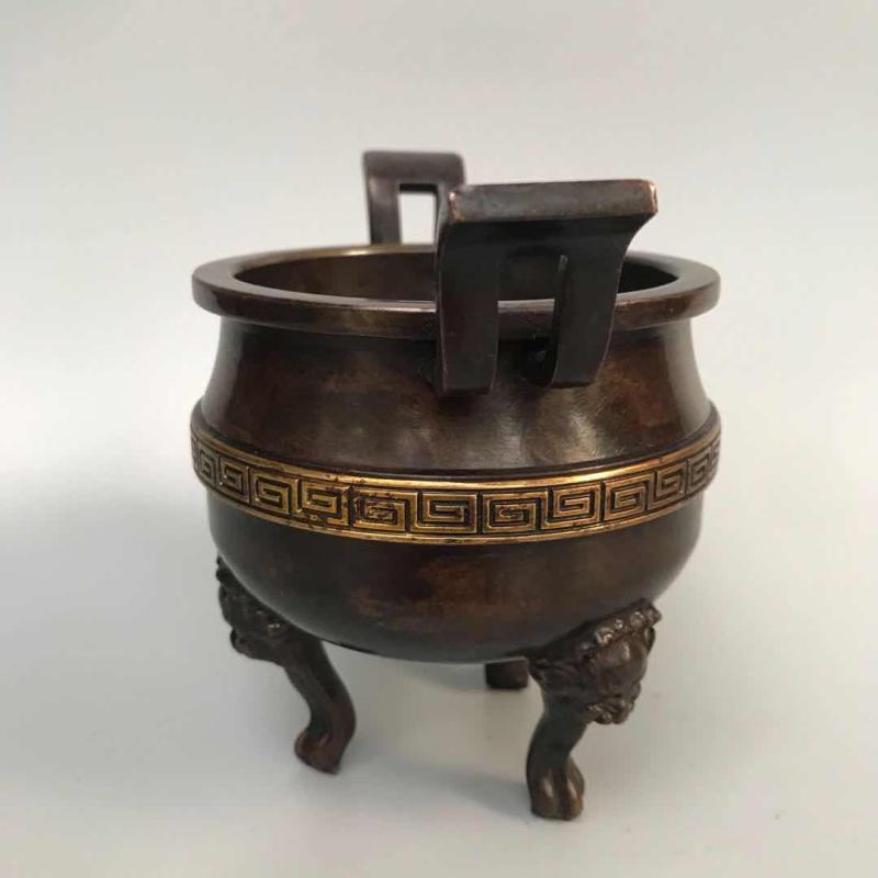 Vintage, vergoldeter Ohrbrenner aus reinem Kupfer mit Muster, hoher dreibeiniger Ruyi-Ohrbrenner, Räuchergefäß aus Sandelholz für H