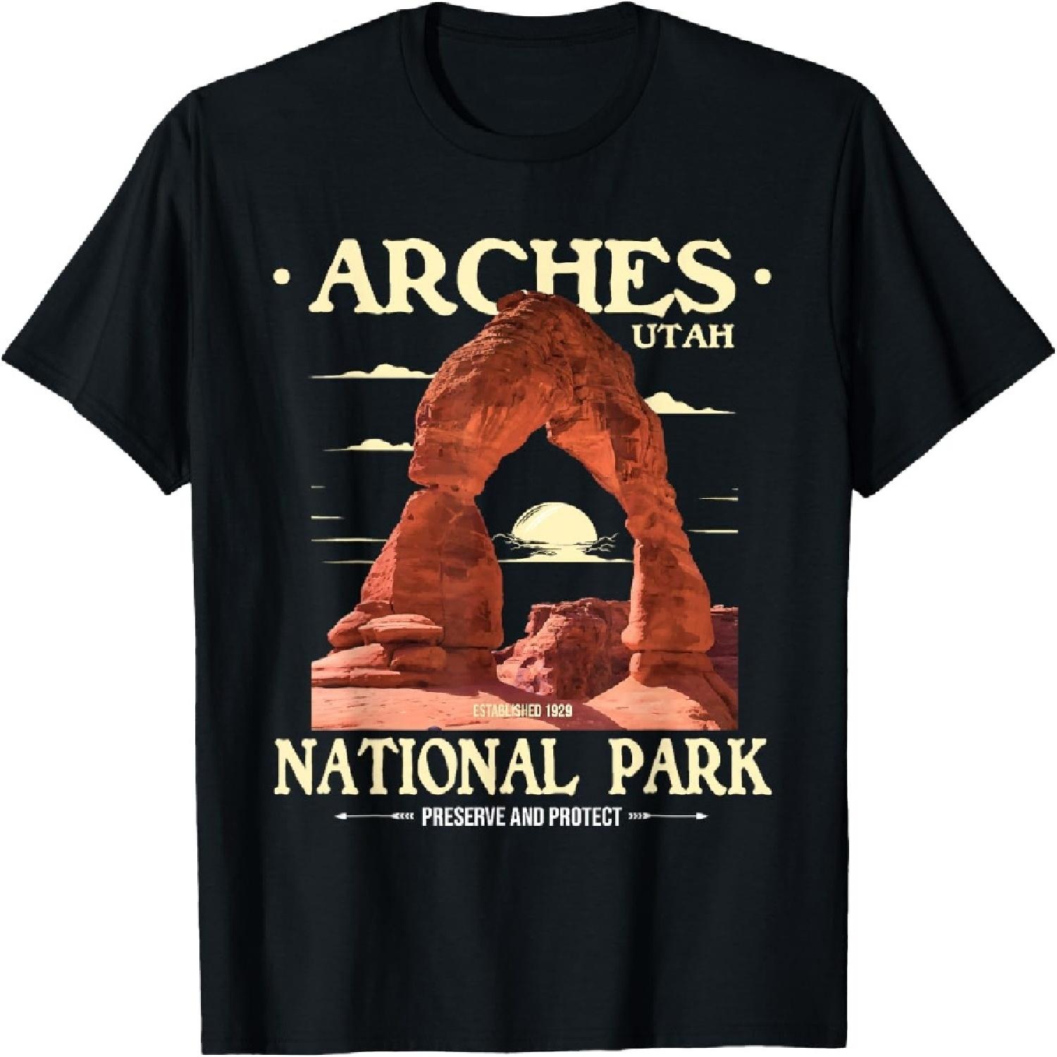 Arches National Park - Retro Hiking & Camping Lover T-Shirt S