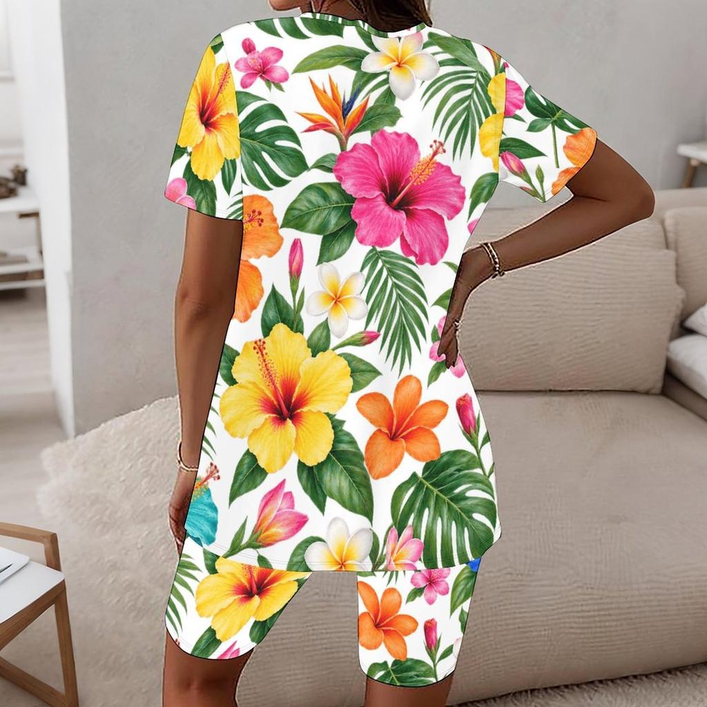 Women Plus Size Round Neck Short Sleeve Tropical Floral Printed Two Piece Shorts Set